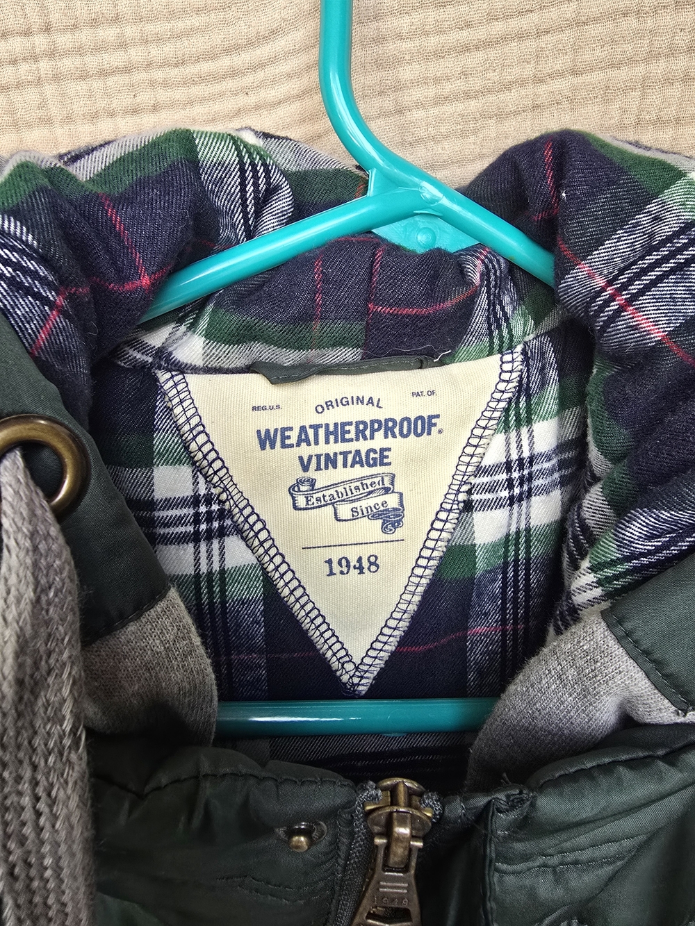 Weatherproof Men’s Forest Green Quilted Hooded Puffer Vest Size Large - Picture 3 of 5